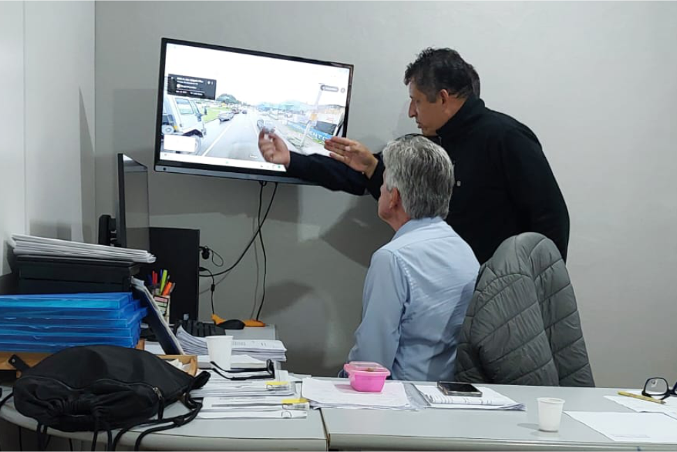 Conversa com o Secretário de Transportes e Trânsito para atualização de informações para a comunidade Três Vendas