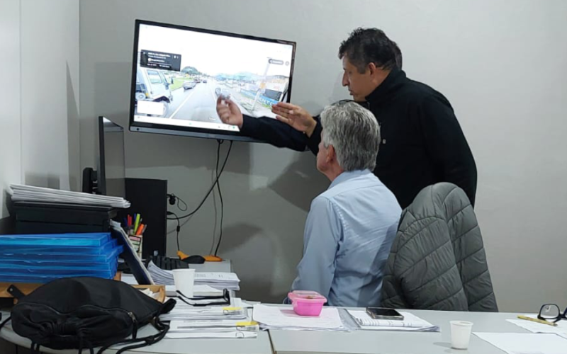 Conversa com o Secretário de Transportes e Trânsito para atualização de informações para a comunidade Três Vendas