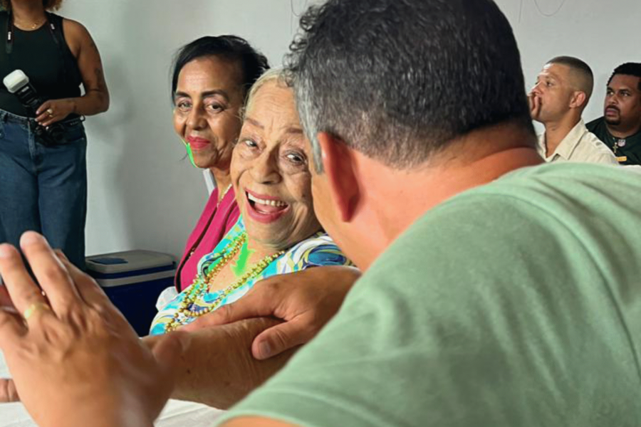 ANIVERSÁRIO DE 95 ANOS DA DONA ANAROLINA FAGUNDES, UMA FESTA INESQUECÍVEL